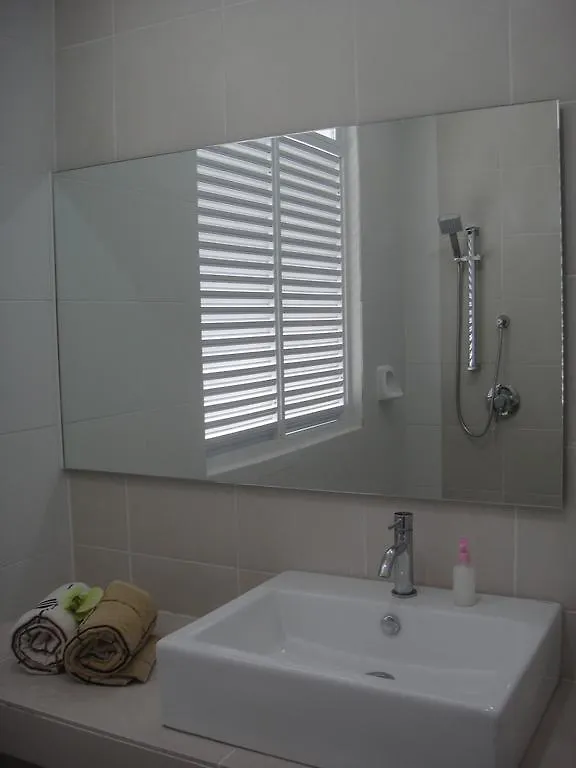 Villa Batu Ferringhi - Shamrock Beach Villas, Penang